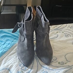 New Nine West Grey Ankle Boots - Size 8